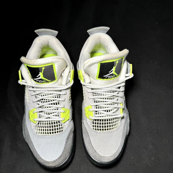 Size 4 - Nike Air Jordan 4 Retro SE GS Neon 95 2020 Shoes - Picture 4 of 9